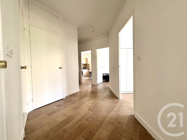 Appartement T4 à louer - 4 pièces - 63.06 m2 - GRENOBLE - 38 - RHONE-ALPES - Century 21 Victor Hugo