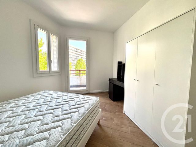 Appartement T4 à louer - 4 pièces - 63.06 m2 - GRENOBLE - 38 - RHONE-ALPES - Century 21 Victor Hugo
