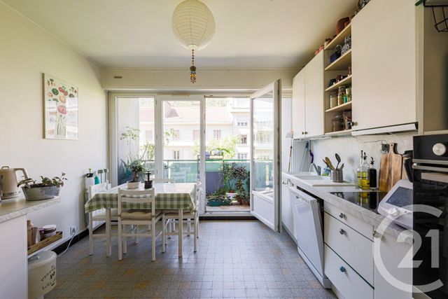 Appartement T2 à vendre - 2 pièces - 58.79 m2 - GRENOBLE - 38 - RHONE-ALPES - Century 21 Victor Hugo