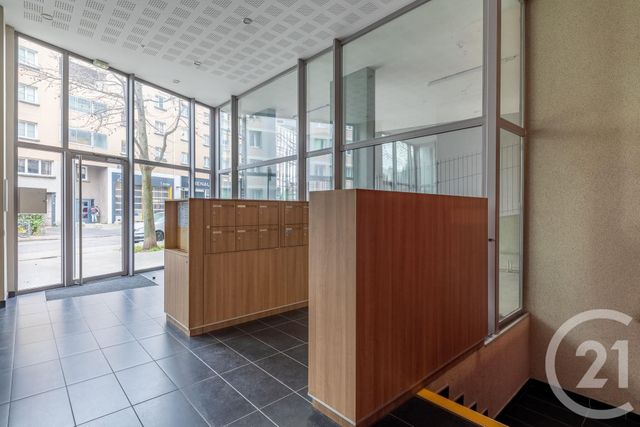 Appartement T2 à louer - 2 pièces - 41.55 m2 - GRENOBLE - 38 - RHONE-ALPES - Century 21 Victor Hugo