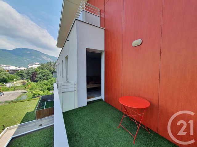 Appartement T2 à louer - 2 pièces - 41.55 m2 - GRENOBLE - 38 - RHONE-ALPES - Century 21 Victor Hugo