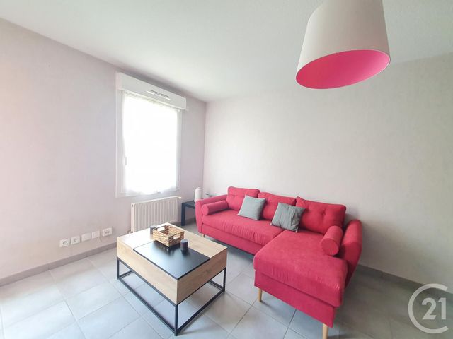 Appartement T2 à louer - 2 pièces - 41.55 m2 - GRENOBLE - 38 - RHONE-ALPES - Century 21 Victor Hugo