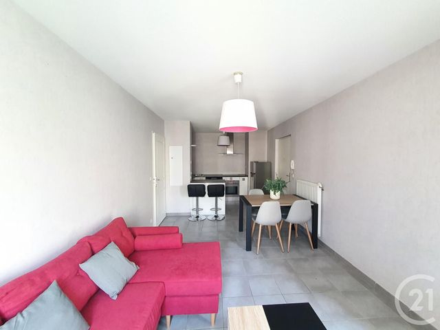 Appartement T2 à louer - 2 pièces - 41.55 m2 - GRENOBLE - 38 - RHONE-ALPES - Century 21 Victor Hugo