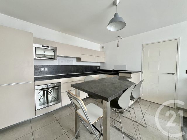 Appartement T3 à louer - 3 pièces - 62.7 m2 - GRENOBLE - 38 - RHONE-ALPES - Century 21 Victor Hugo