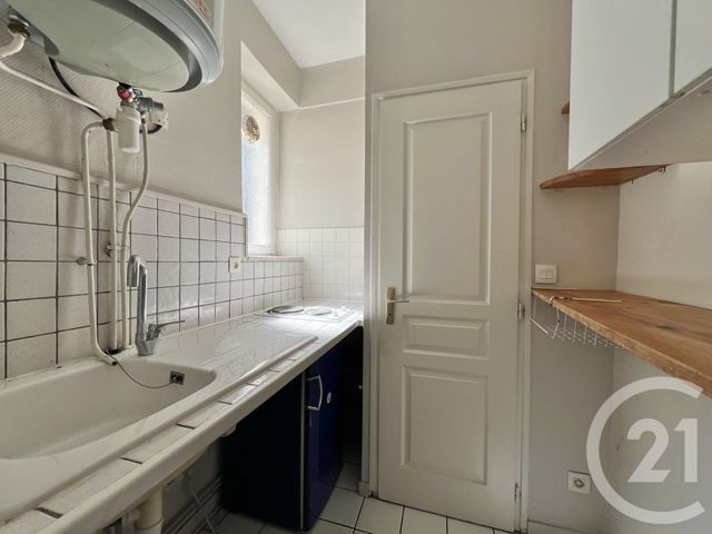 Appartement T1 à louer - 1 pièce - 20.0 m2 - GRENOBLE - 38 - RHONE-ALPES - Century 21 Victor Hugo