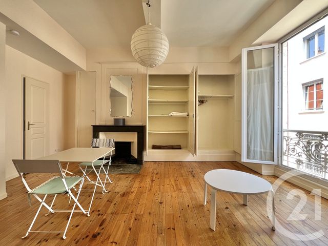 Appartement Studio à louer - 1 pièce - 26.0 m2 - GRENOBLE - 38 - RHONE-ALPES - Century 21 Victor Hugo