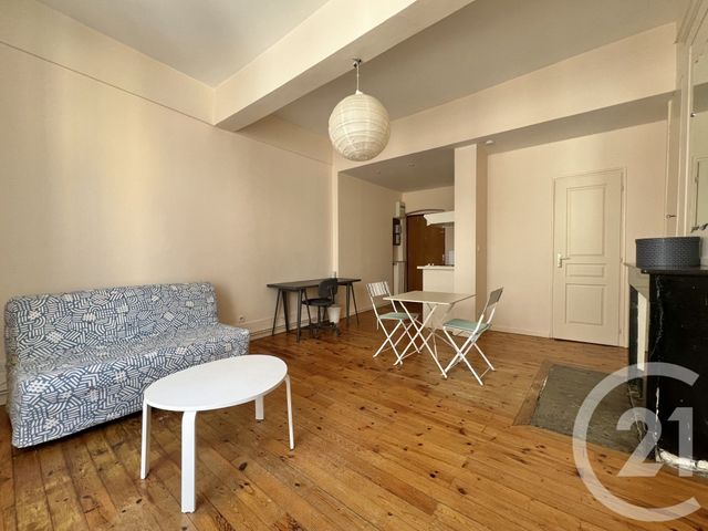 Appartement Studio à louer - 1 pièce - 26.0 m2 - GRENOBLE - 38 - RHONE-ALPES - Century 21 Victor Hugo