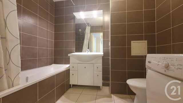 Appartement T2 à louer - 2 pièces - 48.27 m2 - GRENOBLE - 38 - RHONE-ALPES - Century 21 Victor Hugo