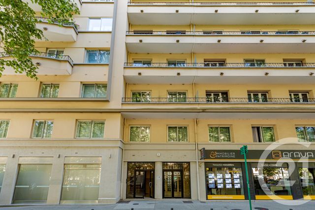Appartement F4 à vendre - 4 pièces - 113.71 m2 - GRENOBLE - 38 - RHONE-ALPES - Century 21 Victor Hugo