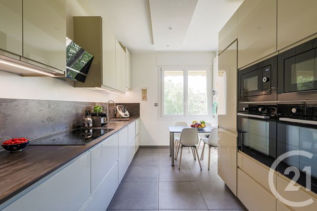 Appartement F4 à vendre - 4 pièces - 113.71 m2 - GRENOBLE - 38 - RHONE-ALPES - Century 21 Victor Hugo