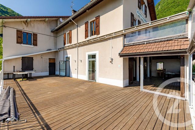 commerce à louer - 280.0 m2 - CORENC - 38 - RHONE-ALPES - Century 21 Victor Hugo