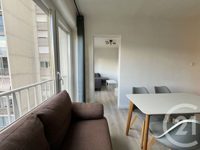 Appartement T2 à louer - 2 pièces - 37.45 m2 - GRENOBLE - 38 - RHONE-ALPES - Century 21 Victor Hugo