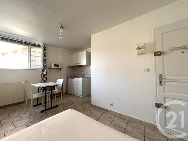 Appartement Studio à louer - 1 pièce - 17.82 m2 - GRENOBLE - 38 - RHONE-ALPES - Century 21 Victor Hugo