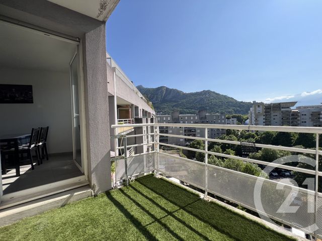 Appartement T2 à louer - 2 pièces - 48.73 m2 - GRENOBLE - 38 - RHONE-ALPES - Century 21 Victor Hugo