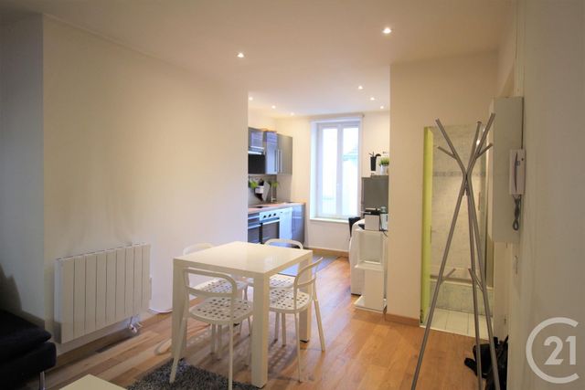Appartement T2 à louer - 2 pièces - 42.21 m2 - GRENOBLE - 38 - RHONE-ALPES - Century 21 Victor Hugo