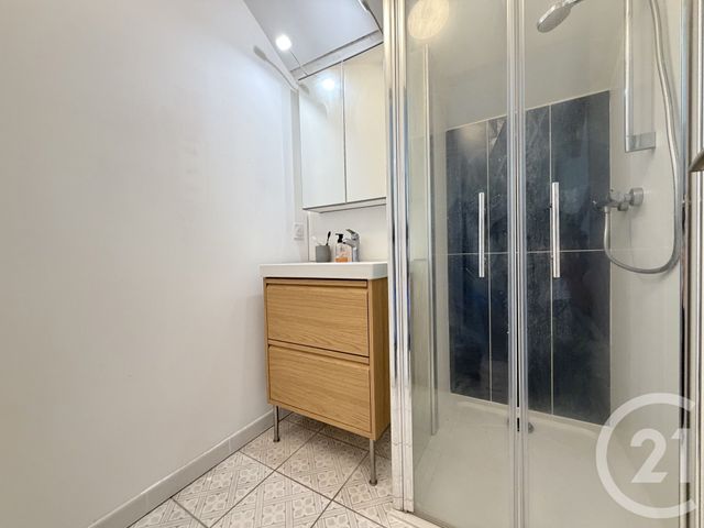 Appartement T3 à louer - 3 pièces - 61.0 m2 - ST MARTIN D HERES - 38 - RHONE-ALPES - Century 21 Victor Hugo
