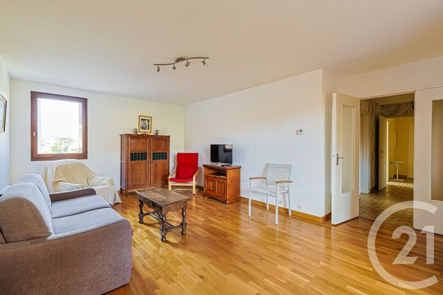 Appartement F4 à vendre - 4 pièces - 88.24 m2 - ECHIROLLES - 38 - RHONE-ALPES - Century 21 Victor Hugo