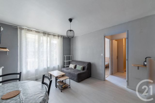 Appartement T2 à louer - 2 pièces - 32.28 m2 - GRENOBLE - 38 - RHONE-ALPES - Century 21 Victor Hugo