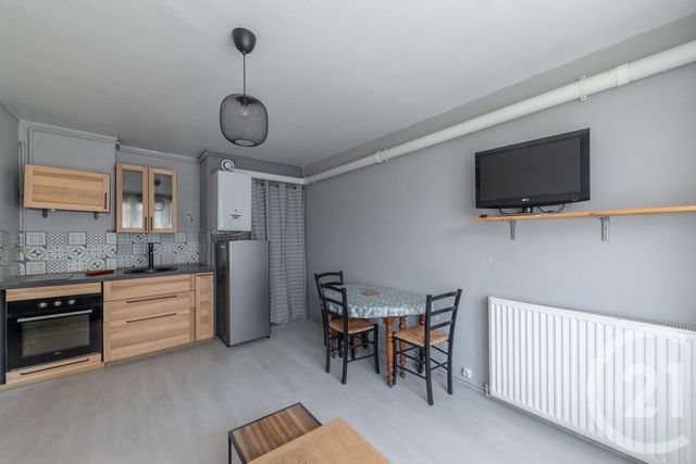 Appartement T2 à louer - 2 pièces - 32.28 m2 - GRENOBLE - 38 - RHONE-ALPES - Century 21 Victor Hugo