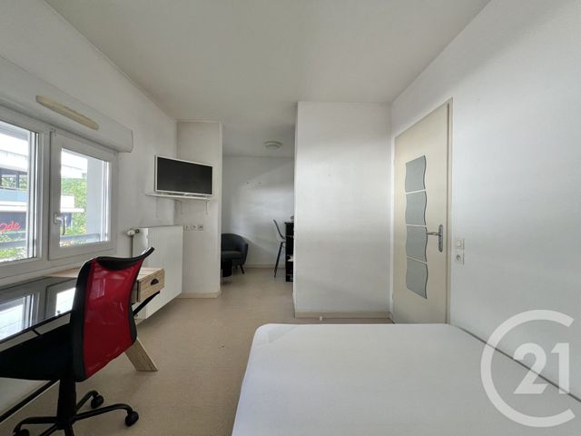 Appartement T1 à louer - 1 pièce - 24.2 m2 - GRENOBLE - 38 - RHONE-ALPES - Century 21 Victor Hugo