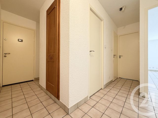 Appartement T2 à louer - 2 pièces - 52.69 m2 - NOYAREY - 38 - RHONE-ALPES - Century 21 Victor Hugo