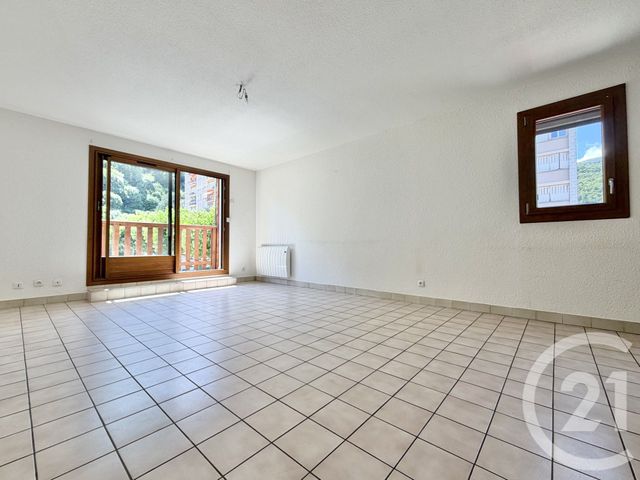 Appartement T2 à louer - 2 pièces - 52.69 m2 - NOYAREY - 38 - RHONE-ALPES - Century 21 Victor Hugo