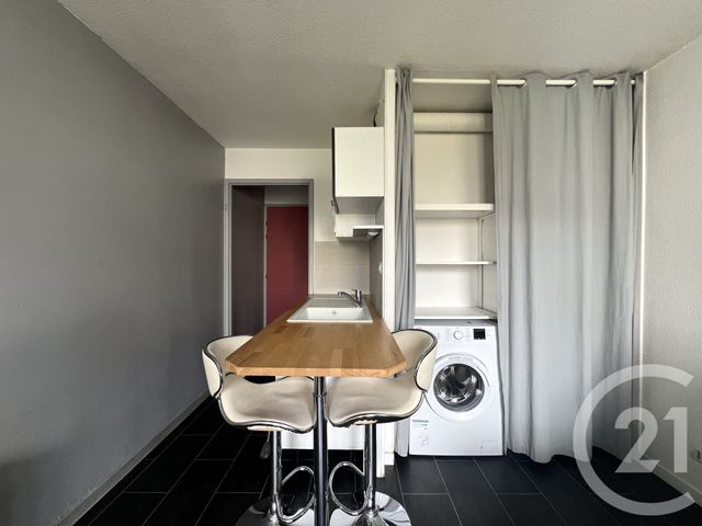 Appartement Studio à louer - 1 pièce - 18.15 m2 - GRENOBLE - 38 - RHONE-ALPES - Century 21 Victor Hugo