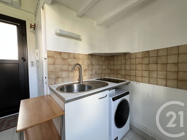 Appartement Studio à louer - 1 pièce - 13.92 m2 - GRENOBLE - 38 - RHONE-ALPES - Century 21 Victor Hugo