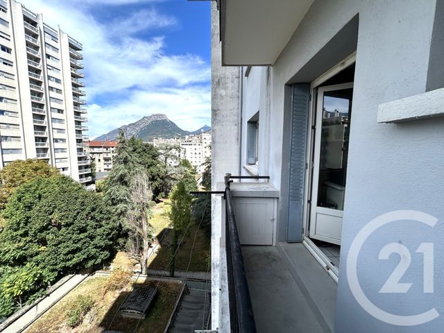 Appartement T3 à louer - 3 pièces - 82.52 m2 - GRENOBLE - 38 - RHONE-ALPES - Century 21 Victor Hugo