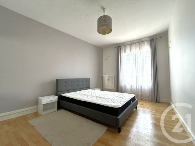 Appartement T3 à louer - 3 pièces - 82.52 m2 - GRENOBLE - 38 - RHONE-ALPES - Century 21 Victor Hugo