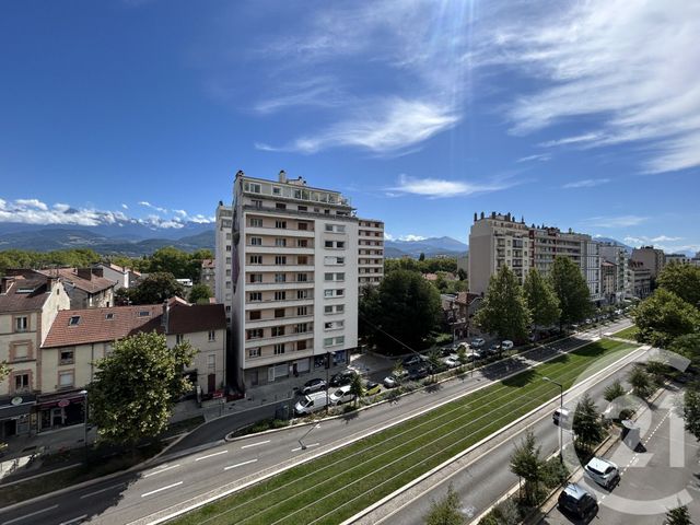Appartement T3 à louer - 3 pièces - 82.52 m2 - GRENOBLE - 38 - RHONE-ALPES - Century 21 Victor Hugo