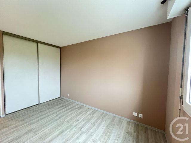 Appartement T3 à louer - 3 pièces - 69.4 m2 - GRENOBLE - 38 - RHONE-ALPES - Century 21 Victor Hugo