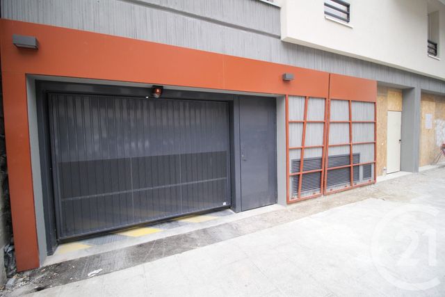 parking à louer - 19.0 m2 - GRENOBLE - 38 - RHONE-ALPES - Century 21 Victor Hugo