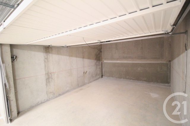 parking à louer - 19.0 m2 - GRENOBLE - 38 - RHONE-ALPES - Century 21 Victor Hugo