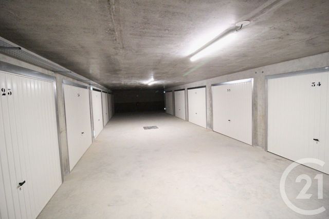 parking à louer - 19.0 m2 - GRENOBLE - 38 - RHONE-ALPES - Century 21 Victor Hugo