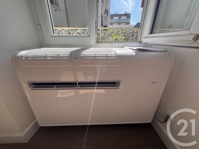 Appartement Studio à louer - 1 pièce - 24.94 m2 - GRENOBLE - 38 - RHONE-ALPES - Century 21 Victor Hugo