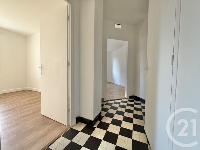 Appartement T3 à louer - 3 pièces - 79.38 m2 - GRENOBLE - 38 - RHONE-ALPES - Century 21 Victor Hugo