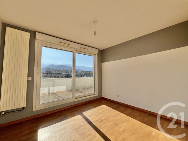 Appartement T3 à louer - 3 pièces - 70.76 m2 - GRENOBLE - 38 - RHONE-ALPES - Century 21 Victor Hugo