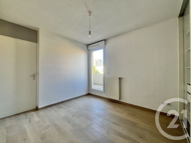 Appartement T3 à louer - 3 pièces - 70.76 m2 - GRENOBLE - 38 - RHONE-ALPES - Century 21 Victor Hugo