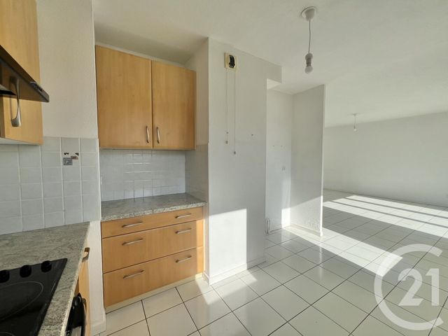 Appartement T3 à louer - 3 pièces - 70.76 m2 - GRENOBLE - 38 - RHONE-ALPES - Century 21 Victor Hugo