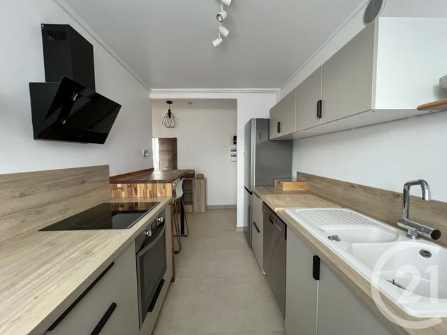 Appartement T2 à louer - 2 pièces - 45.35 m2 - GRENOBLE - 38 - RHONE-ALPES - Century 21 Victor Hugo