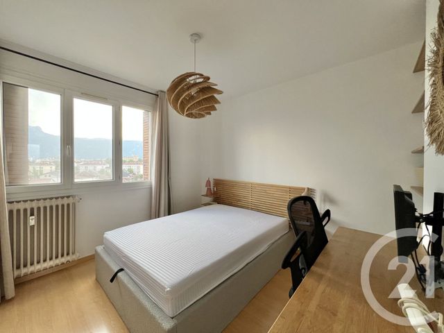 Appartement T2 à louer - 2 pièces - 45.35 m2 - GRENOBLE - 38 - RHONE-ALPES - Century 21 Victor Hugo