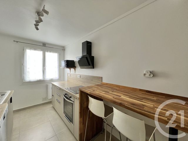 Appartement T2 à louer - 2 pièces - 45.35 m2 - GRENOBLE - 38 - RHONE-ALPES - Century 21 Victor Hugo