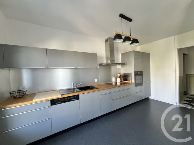 Appartement T3 à louer - 3 pièces - 84.65 m2 - GRENOBLE - 38 - RHONE-ALPES - Century 21 Victor Hugo
