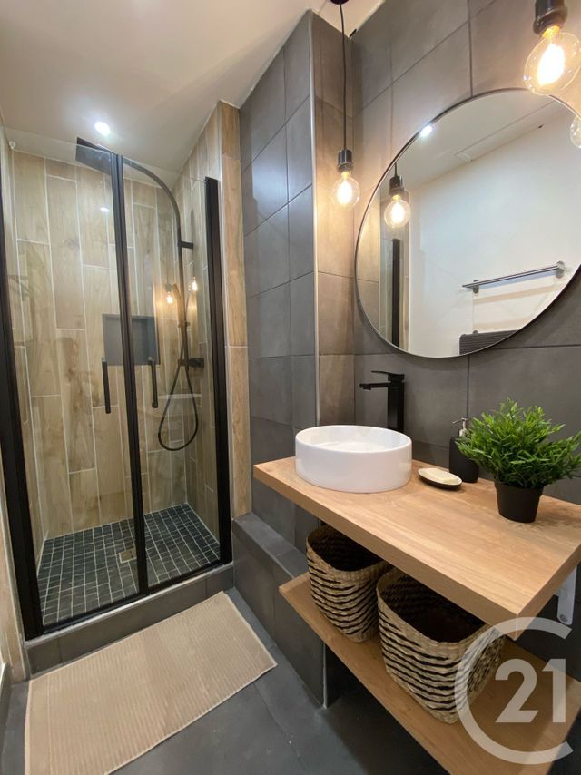 Appartement T3 à louer - 4 pièces - 64.94 m2 - GRENOBLE - 38 - RHONE-ALPES - Century 21 Victor Hugo