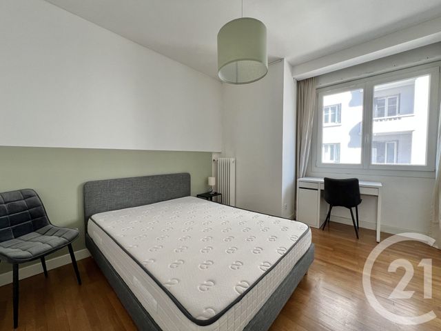 Appartement T4 à louer - 4 pièces - 64.94 m2 - GRENOBLE - 38 - RHONE-ALPES - Century 21 Victor Hugo