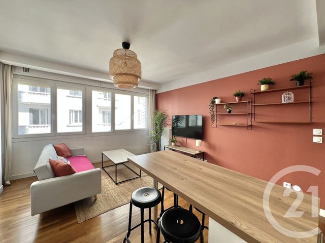 Appartement T4 à louer - 4 pièces - 64.94 m2 - GRENOBLE - 38 - RHONE-ALPES - Century 21 Victor Hugo