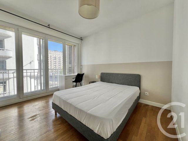Appartement T4 à louer - 4 pièces - 64.94 m2 - GRENOBLE - 38 - RHONE-ALPES - Century 21 Victor Hugo