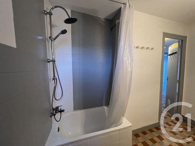 Appartement T1 à louer - 1 pièce - 37.31 m2 - GRENOBLE - 38 - RHONE-ALPES - Century 21 Victor Hugo