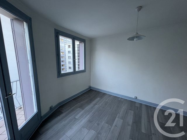 Appartement T1 à louer - 1 pièce - 37.31 m2 - GRENOBLE - 38 - RHONE-ALPES - Century 21 Victor Hugo